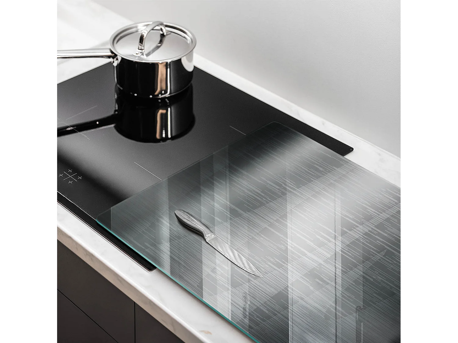 Rechteckiges Küchenbrett aus Glas, 80x52 cm, Metallstruktur