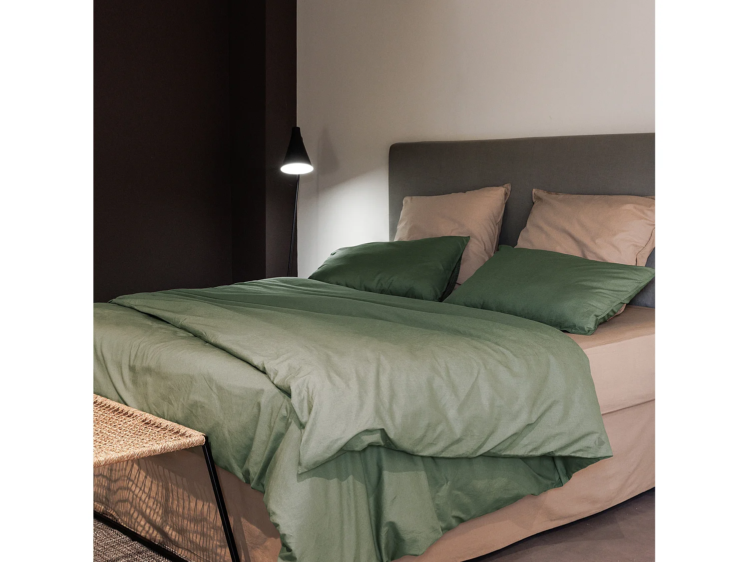 Housse de couette PALACE pur coton lavé 260x240 cm uni vert mousse