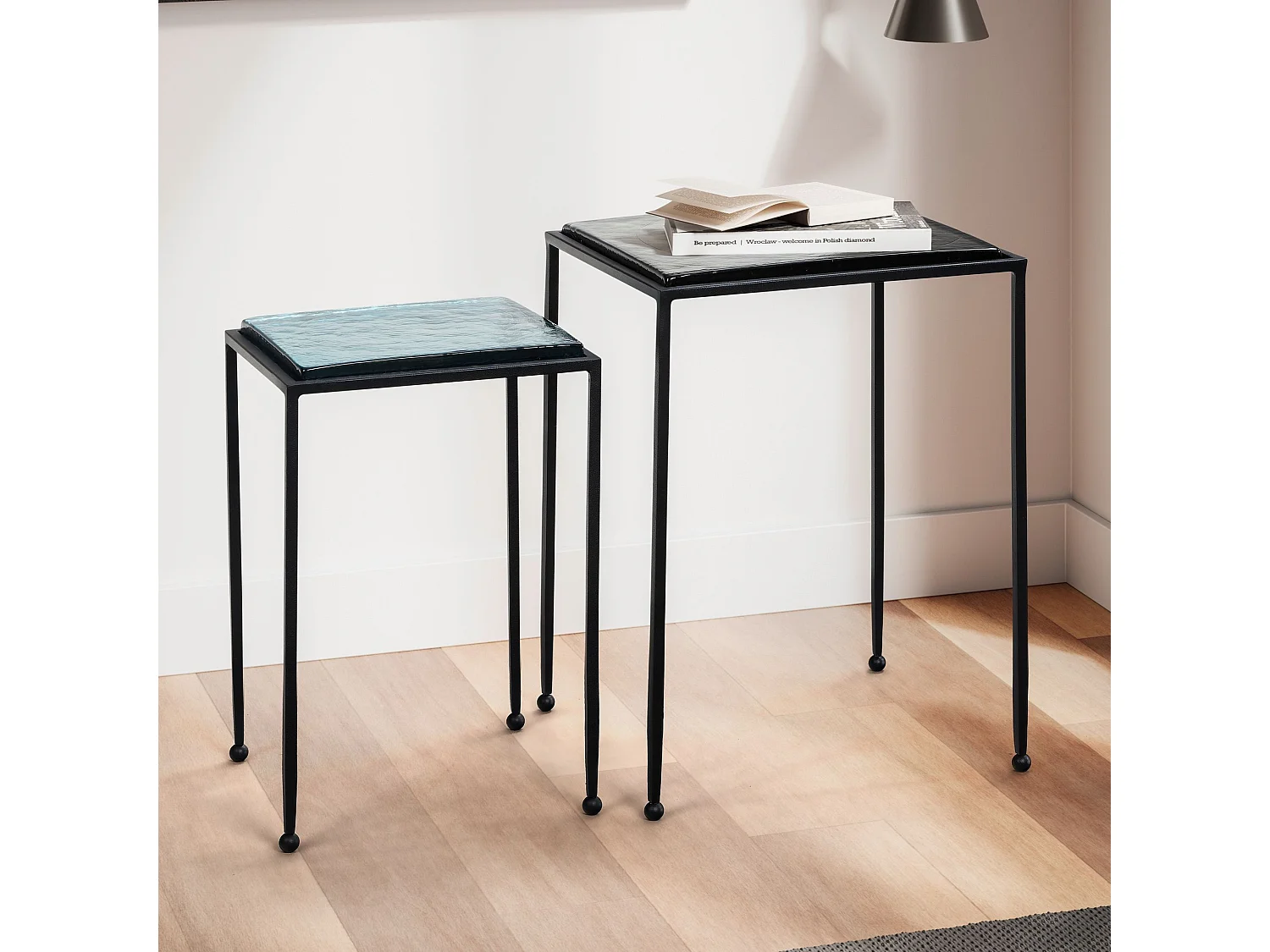 Tables Gigognes Verre Métal Table d'appoint Basse Moderne Lot de 2 Carré