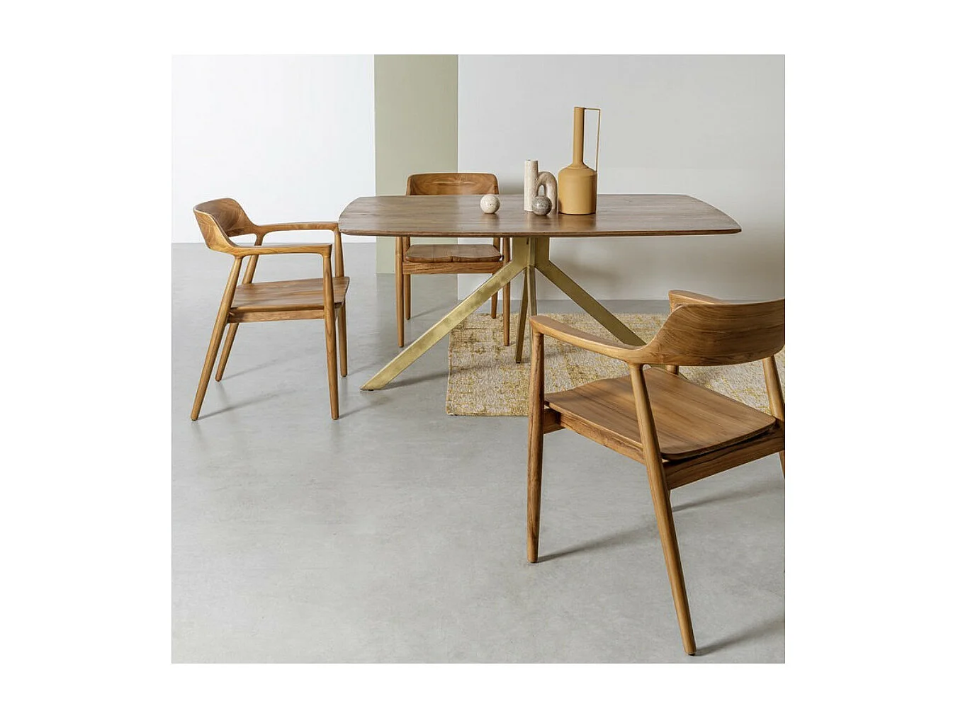 Lot de 2 chaises en bois de Teck Suza – Qualité et raffinement-Couleur Naturel