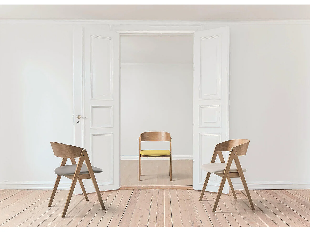 Chaise premium Merka – Structure en bois et assise en tissu confortable-Couleur Naturel/Jaune