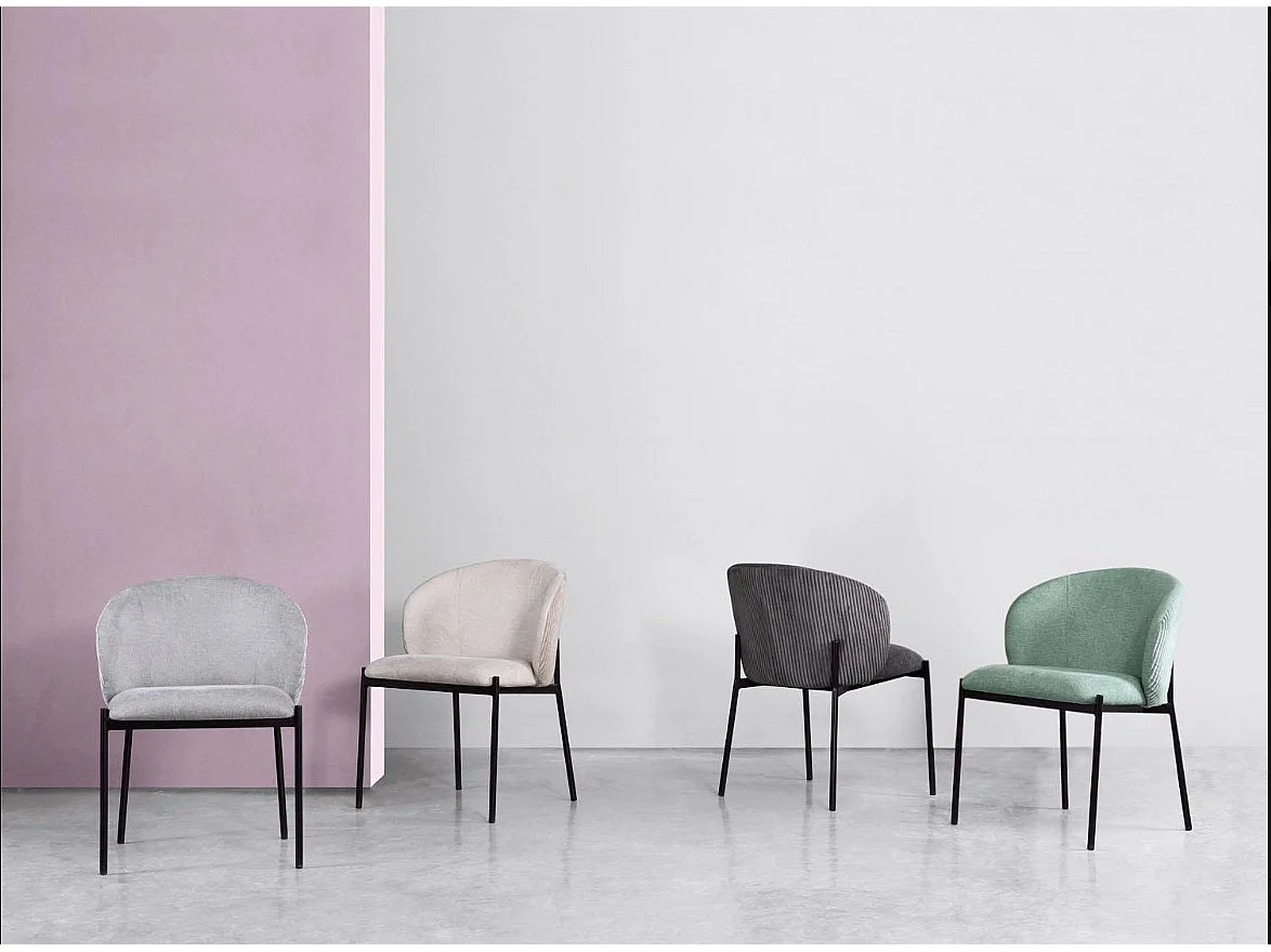 Chaise en tissu lisse et velouté Laina – Style et douceur-Couleur Gris clair