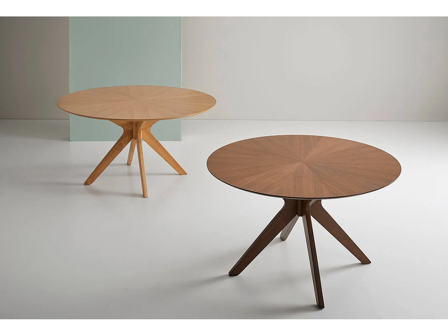 Table à manger ronde Kamila en chêne ou noyer – Harmonie de charme et style naturel-Couleur Naturel-Diamètre 100 cm