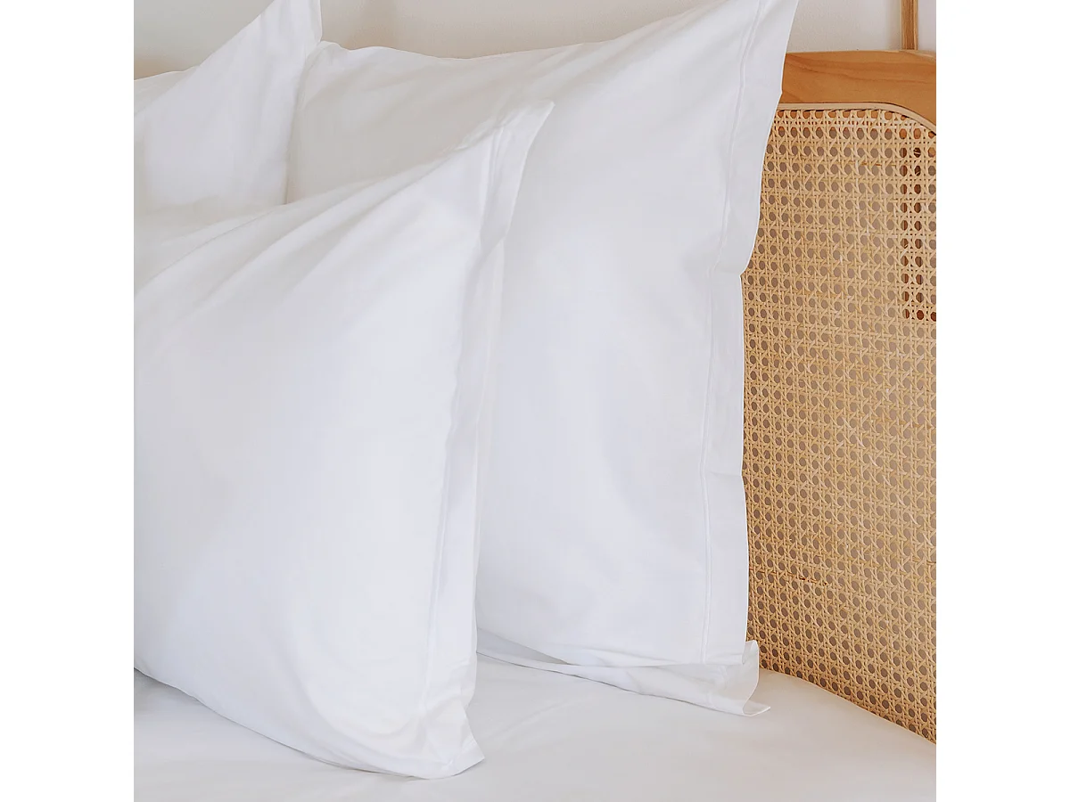 Lit adulte bois cannage en rotin Bali 160x200cm