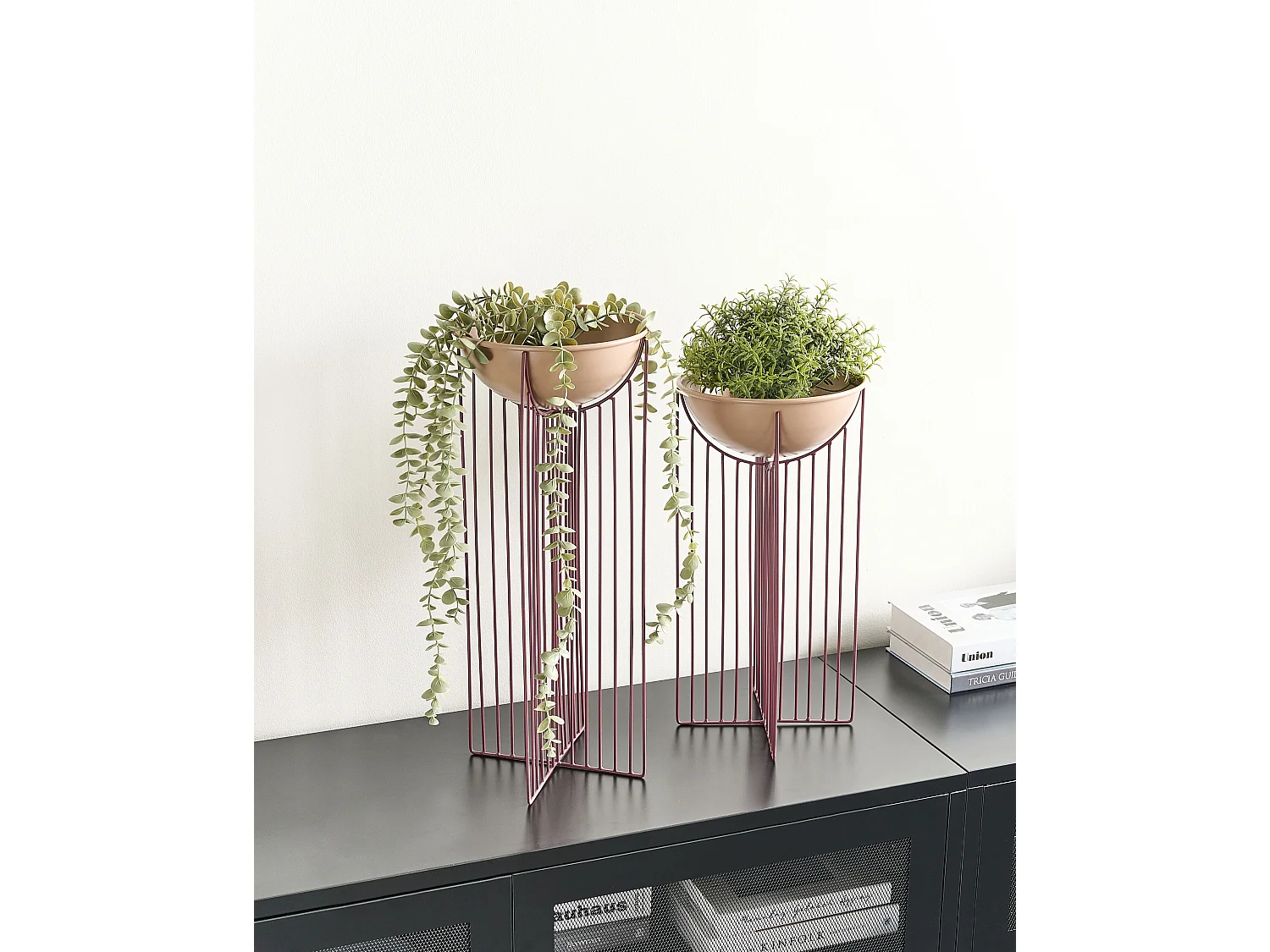 Blumentopf mit Beinen 2er Set FICARIA Metall 22 cm Rosa