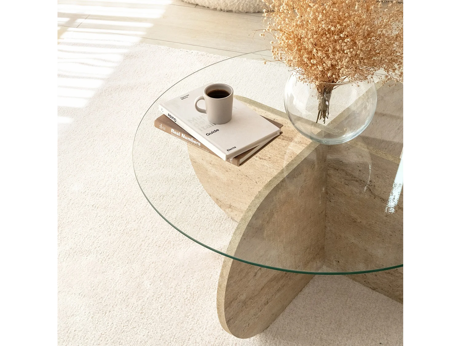 Mesa baja de madera efecto piedra y tablero de vidrio RIBE