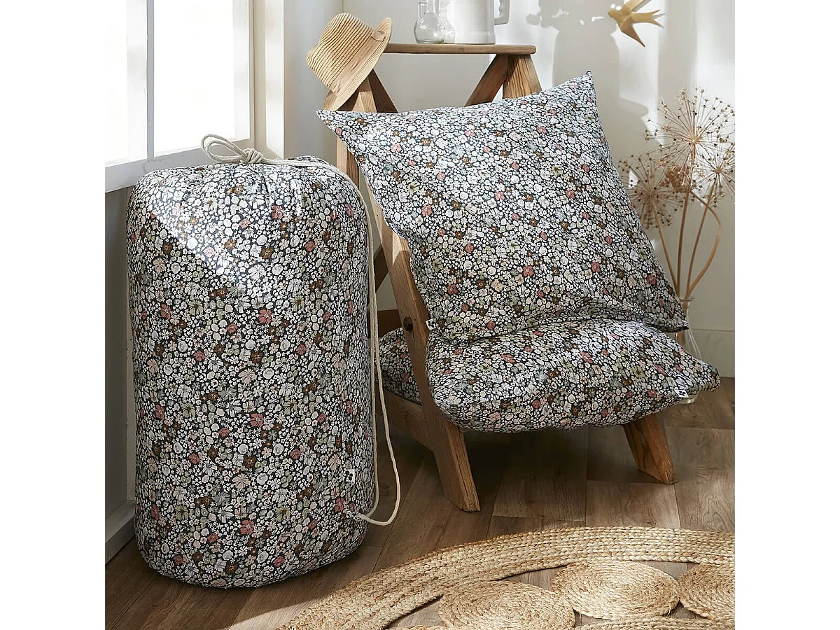 MEGAN - Couette Imprimée Fleurs 140x200 cm + 1 Taie d'oreiller 60x60 cm