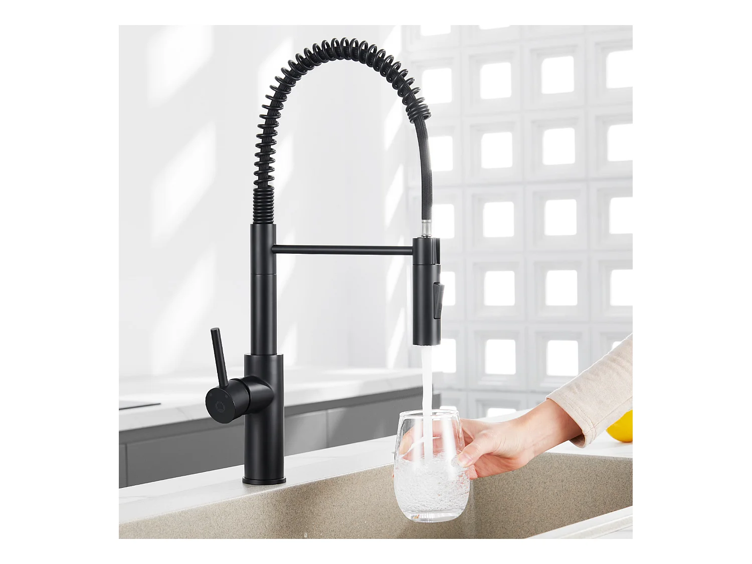 Cecipa max Grifo Mezclador de Cocina con Resorte con 2 Modos de Salida de Agua Grifo Mezclador para Fregadero con Grifo Extraíble Giratorio 360° Negro Modelo UE