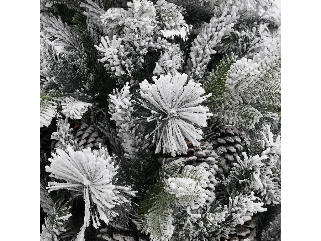 Kerstboom met dennenappels en sneeuw 195 cm PVC en PE