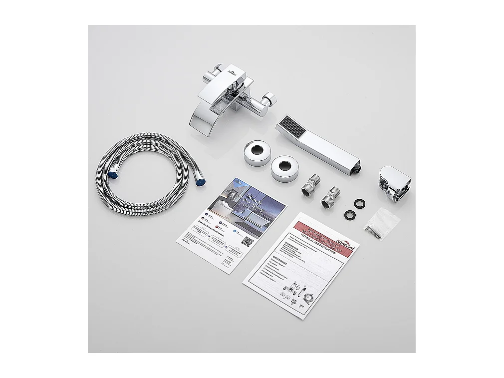 Miscelatore da bagno CascaDi con doccia a mano e tubo flessibile per doccia Rubinetto per doccia Rubinetto a parete Rubinetto bagno in ottone cromato