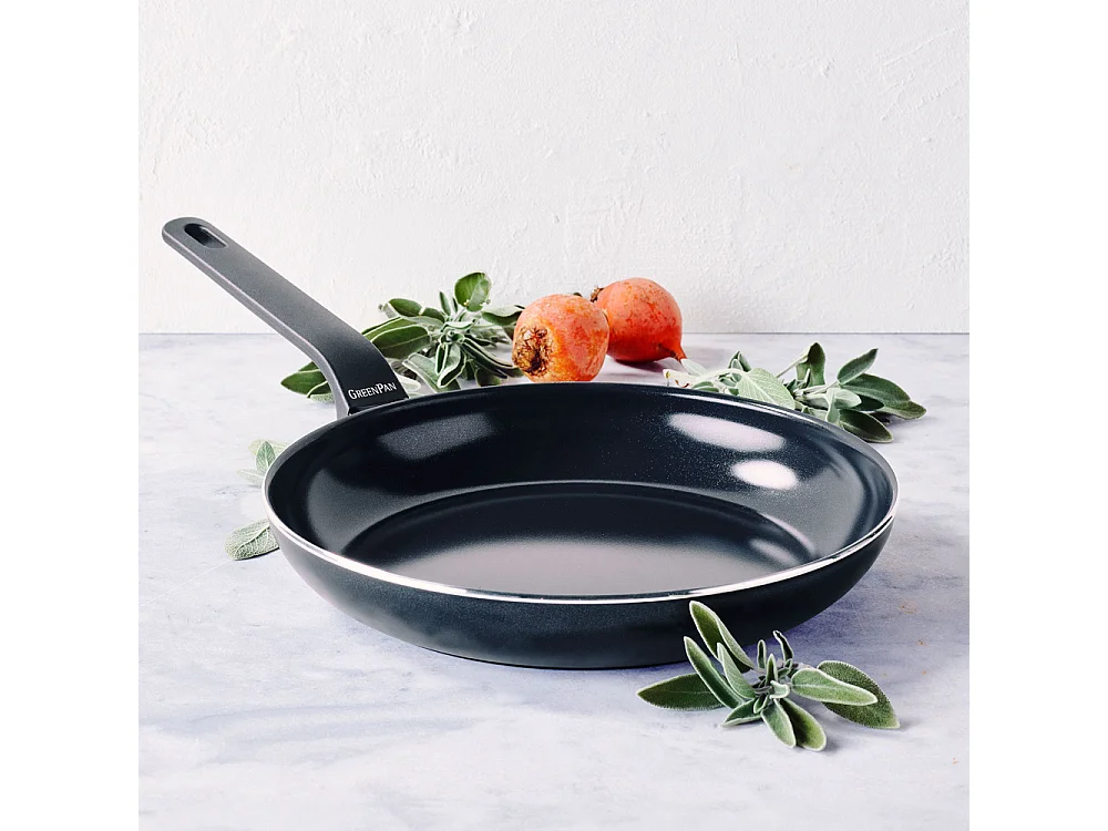 Poêle 28 cm aluminium revêtement céramique  - Essence