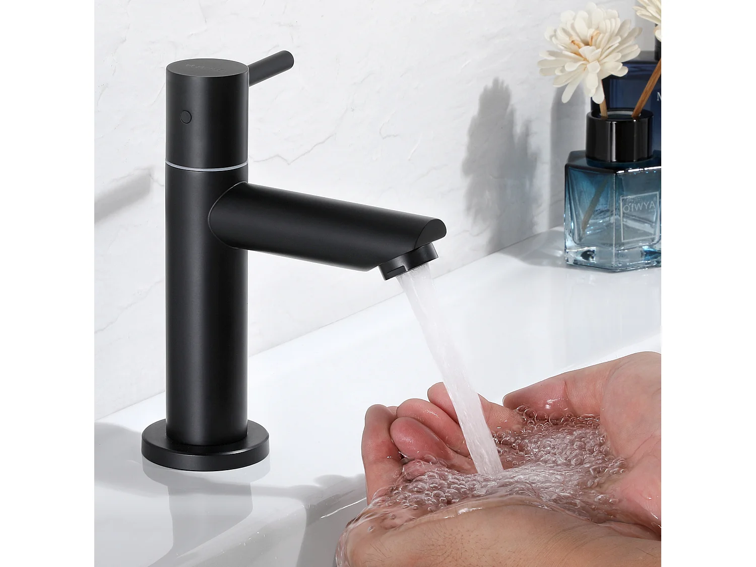 Cecipa max Grifo para Lavabo, Grifo para Agua fría, Grifo para Lavabo Negro, con aireador reemplazable, Modelo UE