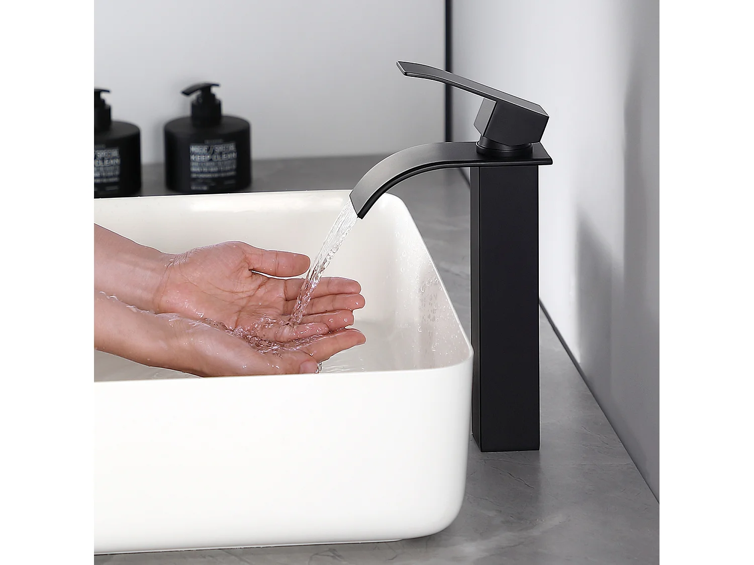 2 STK!!! Cecipa max Schwarzer Wasserfall-Waschbeckenhahn, Einhebel-Waschbeckenhahn für die Arbeitsplatte, Waschtisch-Mischbatterie im modernen Design, EU-Modell