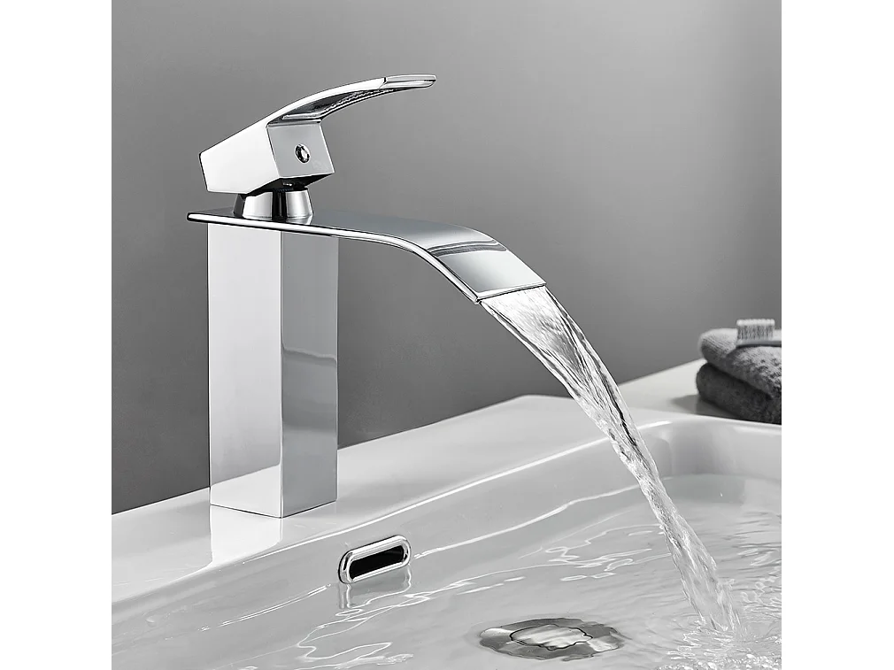 Cecipa max Rubinetto da bagno Rubinetto monoforo Miscelatore lavabo a cascata Rubinetto lavabo con leva singola, Modello UE