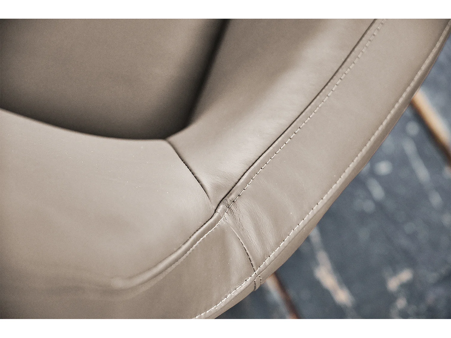 Chaise longue - grigio chiaro pelle - CAVAL