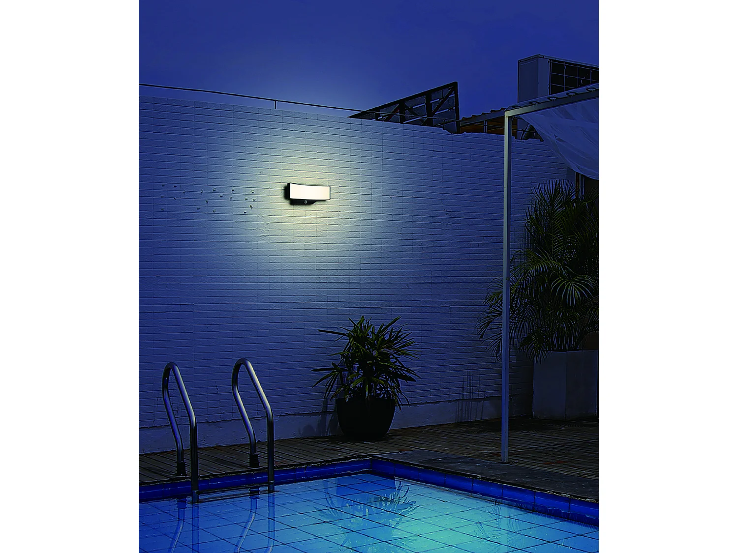 Applique murale extérieure filaire IP65 (1400lm 3000K A++) - Voltman