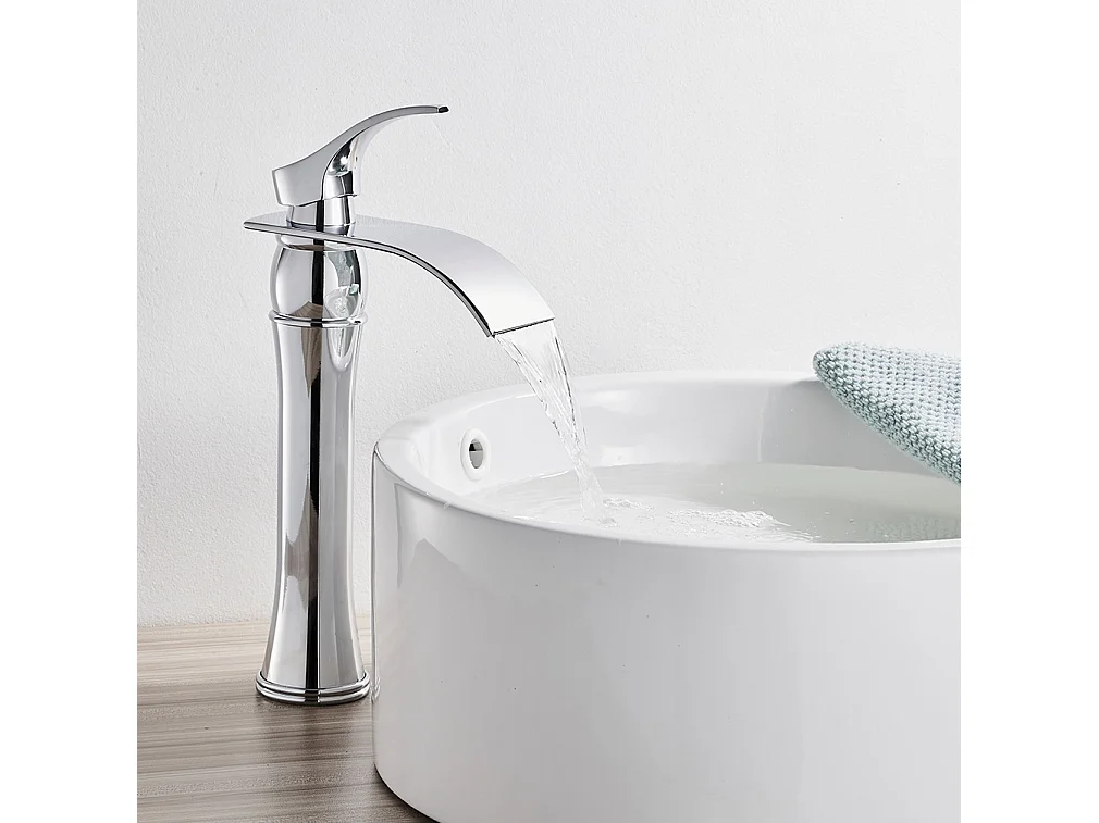 AuraLum Max Robinet de Lavabo Cascade Haut Bec Mitigeur Eau Froide et Chaude pour Vasque, Robinet Design Moderne en Laiton Chromé,EU Modèle