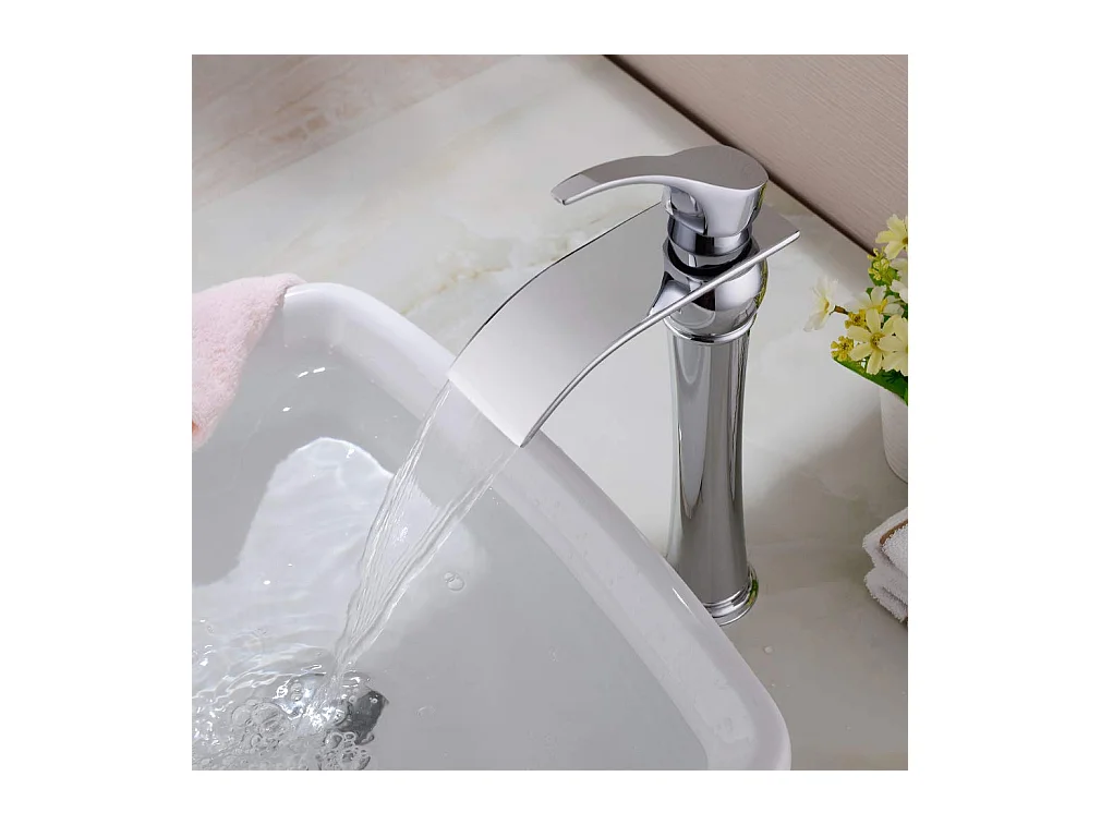 AuraLum Max Wastafelkraan Waterval Hoge Uitloop Koud en Warm Watermengkraan voor Wastafel, Moderne Design Kraan in Verchroomd Messing, EU Model