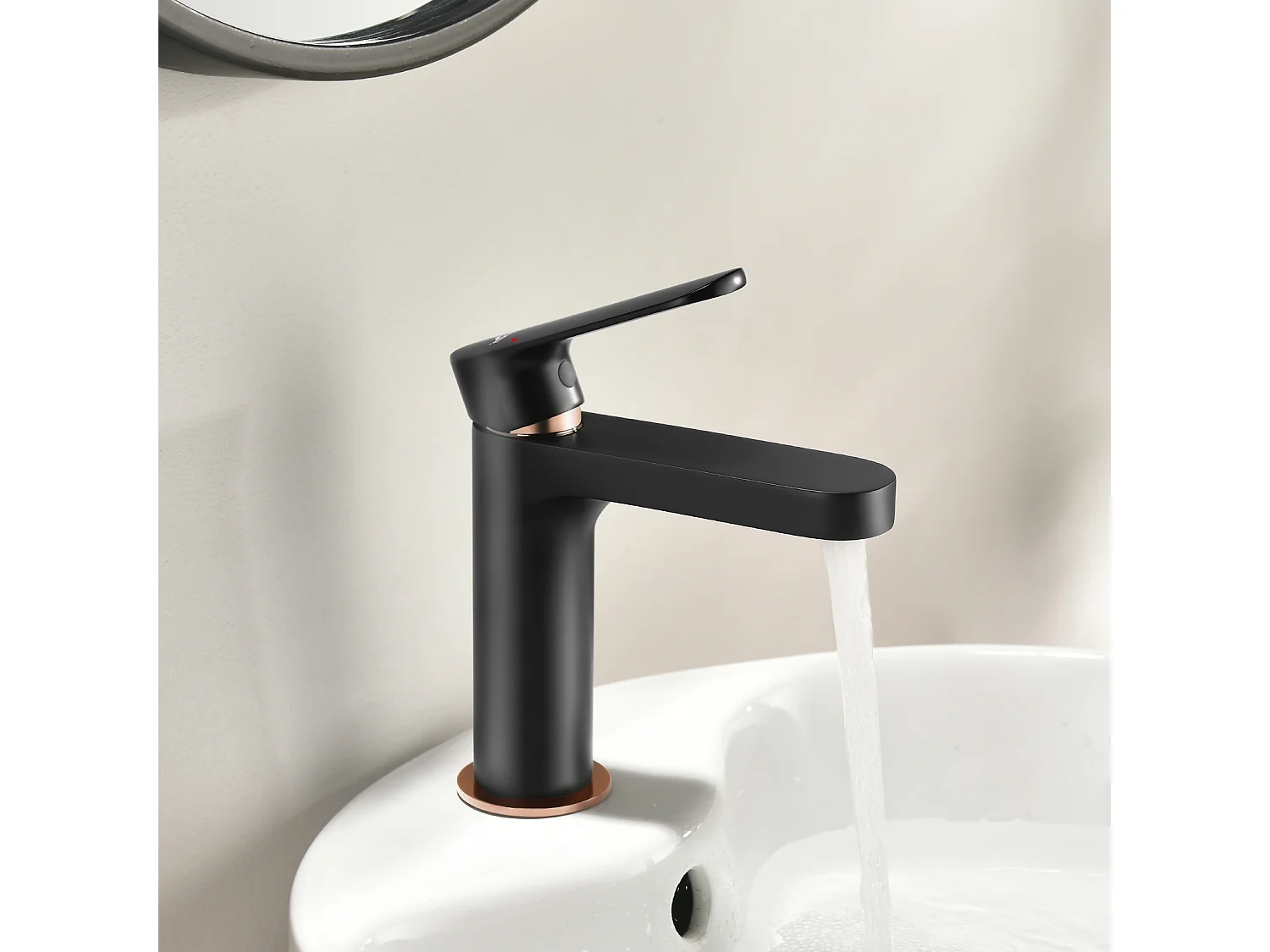 AuraLum Max Zwarte Wastafelkraan, Messing Badkamermengkraan, Koud en Warm Water, Afneembaar Wasbak, EU Model