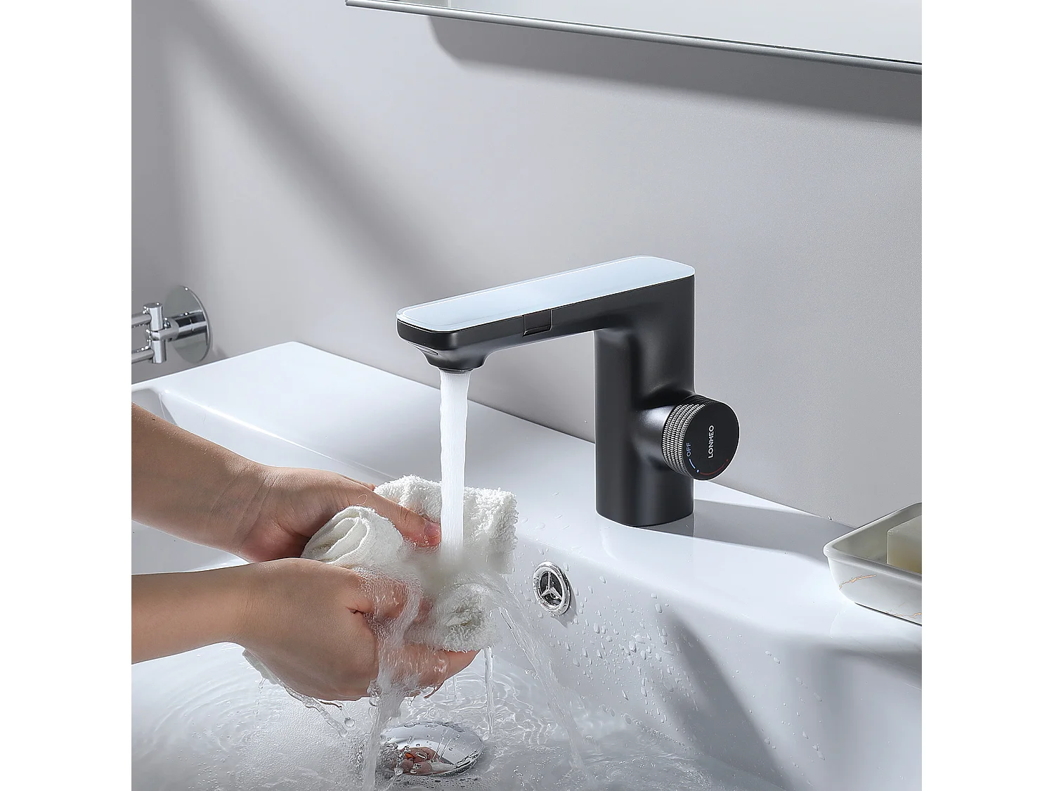 LONHEO MAX Mitigeur Lavabo Capteur Infrarouge Intelligent Automatique, Mitigeur Infrarouge Electronique Noir en Laiton à Eau Chaude et Froide