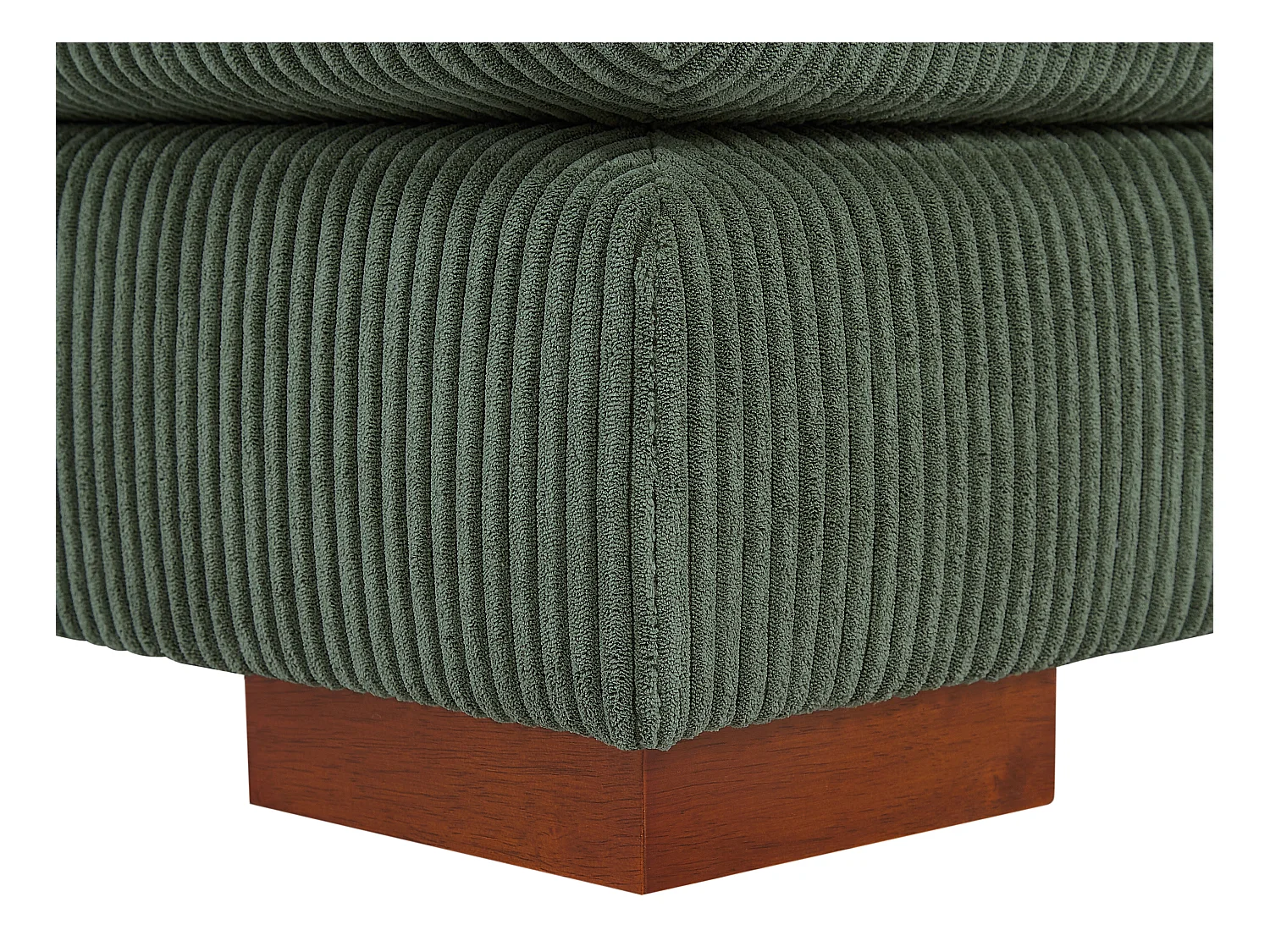Grote panoramische hoekbank en poef van groen ribfluweel SPERONE van Pascal Morabito