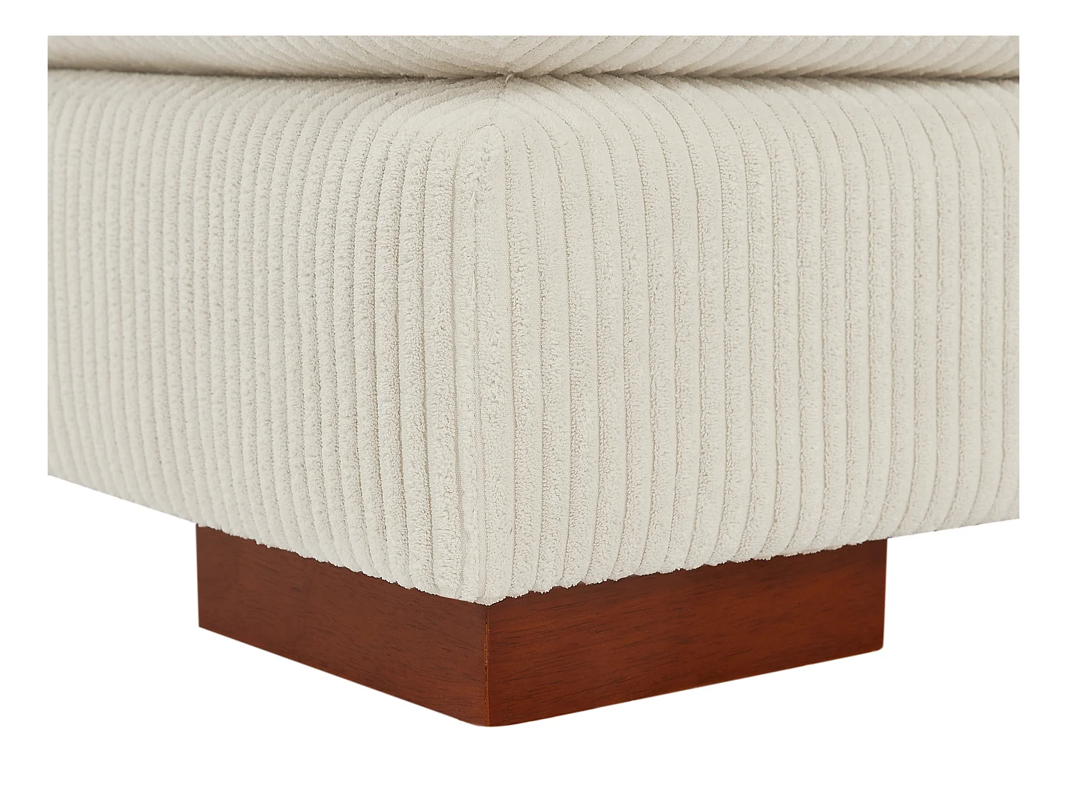 Grote hoekbank en poef van beige ribfluweel SPERONE van Pascal Morabito