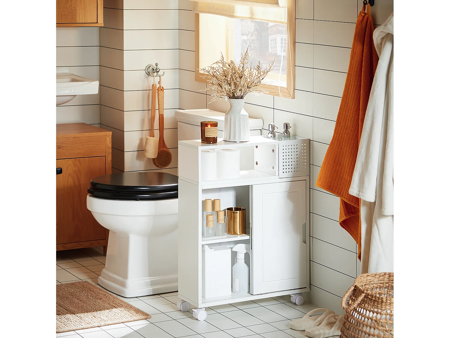 SoBuy Carrellino salvaspazio con due ante scorrevoli Mensola nicchia 17cm con ruote Mobile bagno porta carta Bianco 17X52X69cm BZR176-W