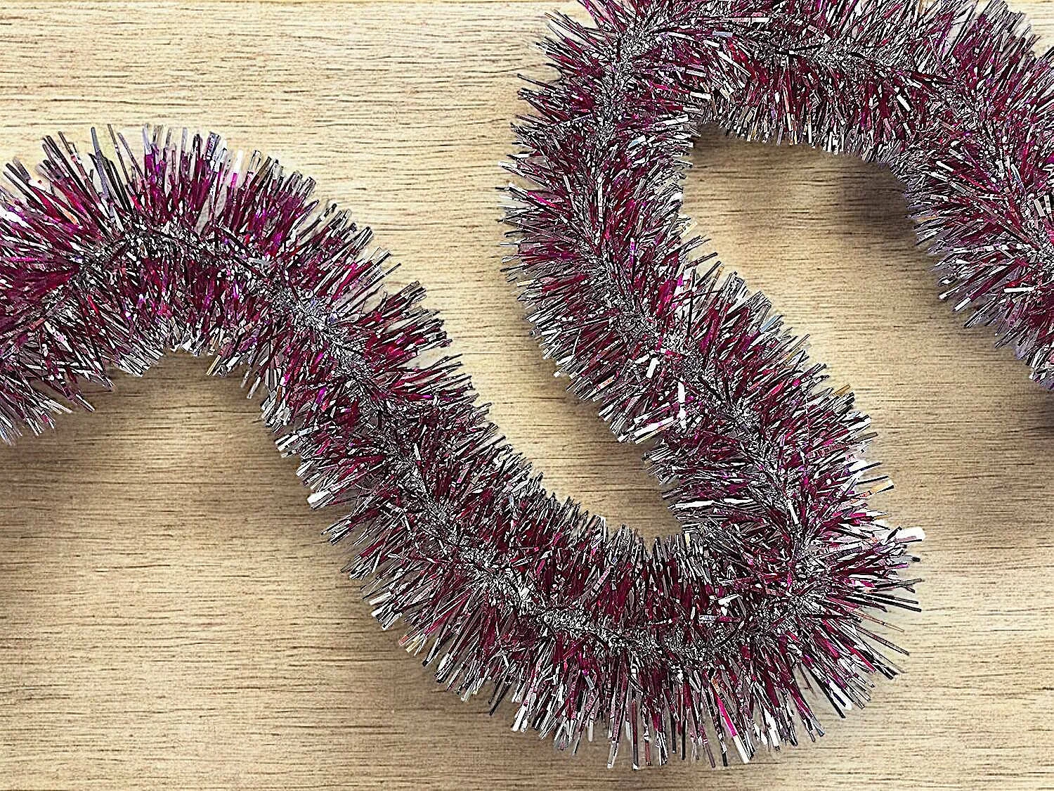 Décoration de Noël Dmccarth, Ornement de Noël, Ornement de fête, Décoration festive, Made in Italy, 1000x7 h7 cm, Fuchsia et Argent