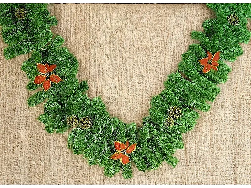 Weihnachtsdekoration Dhojgaar, Weihnachtsdekor, Weihnachtsornament, Festliche Dekoration, Made in Italy, 220x25 h25 cm, Grün und Rot