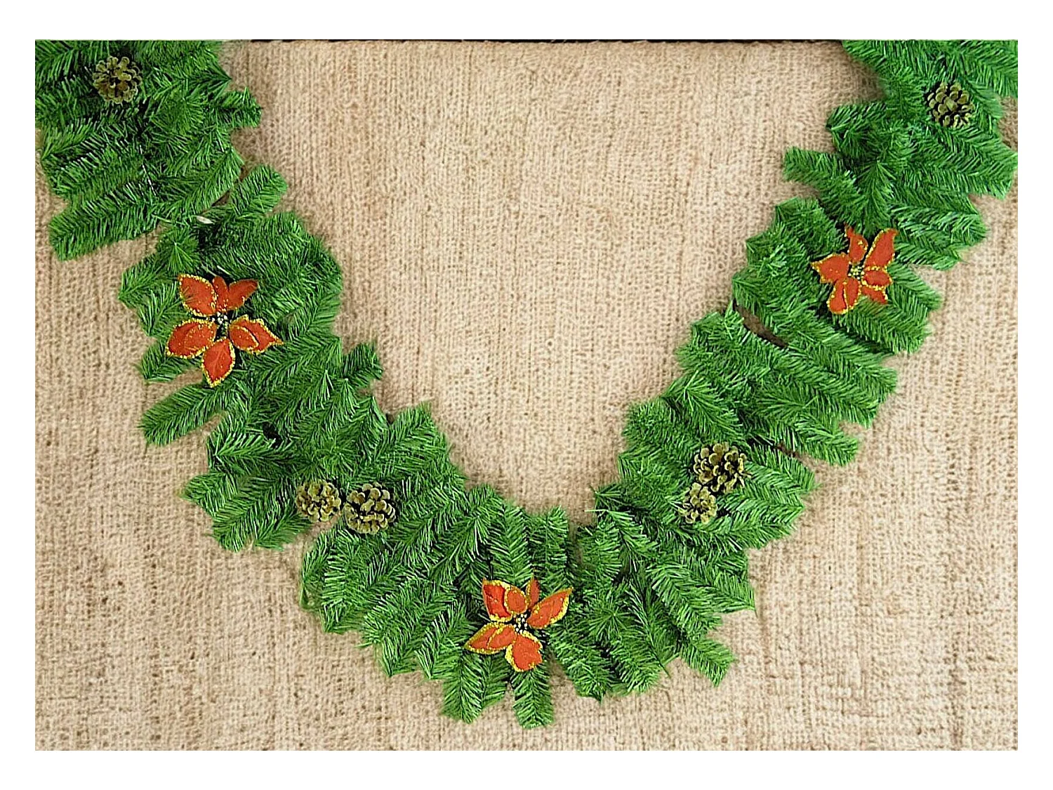 Dhojgaar kerstdecoratie, kerstdecoratie, kerstornament, feestelijke decoratie, gemaakt in Italië, 220x25 h25 cm, groen en rood