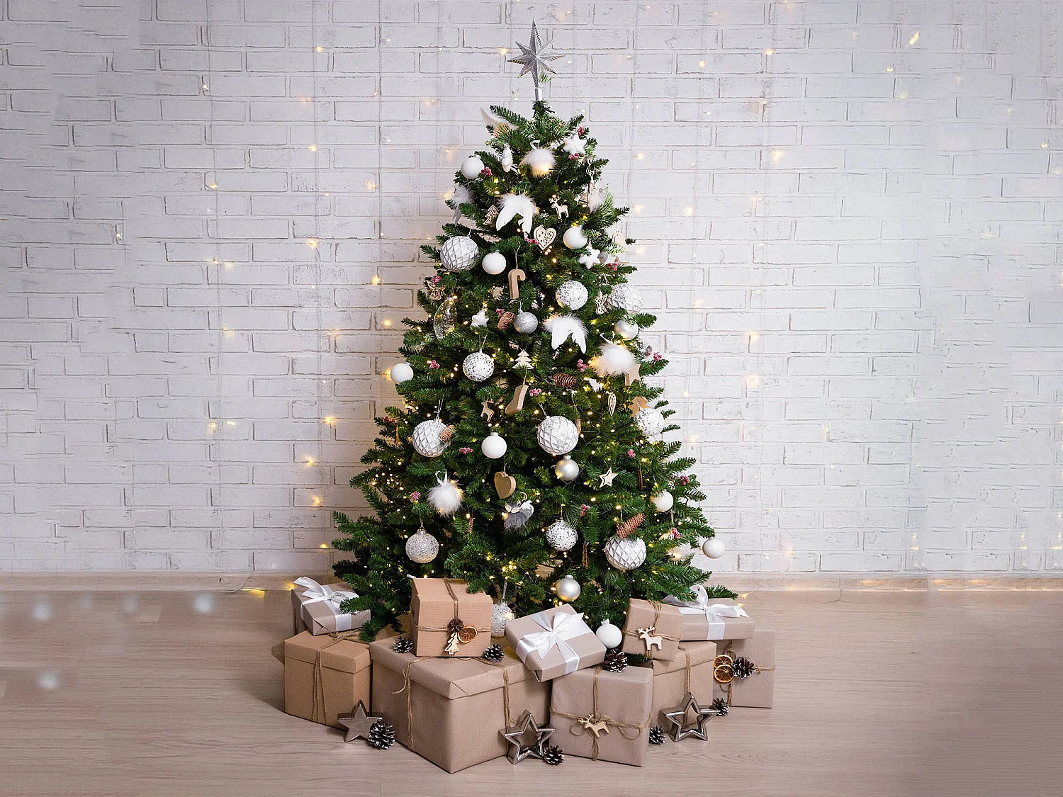 Sapin de Noël 210 cm Camden, Pin artificiel, Arbre à effet réel, Sapin de Noël, 139x139 h210 cm, Vert
