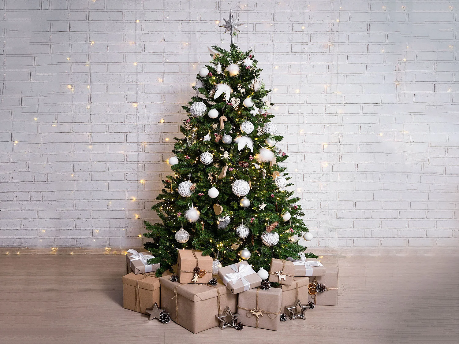Sapin de Noël 180 cm Camden, Pin artificiel, Arbre à effet réel, Sapin de Noël, 114x114 h180 cm, Vert