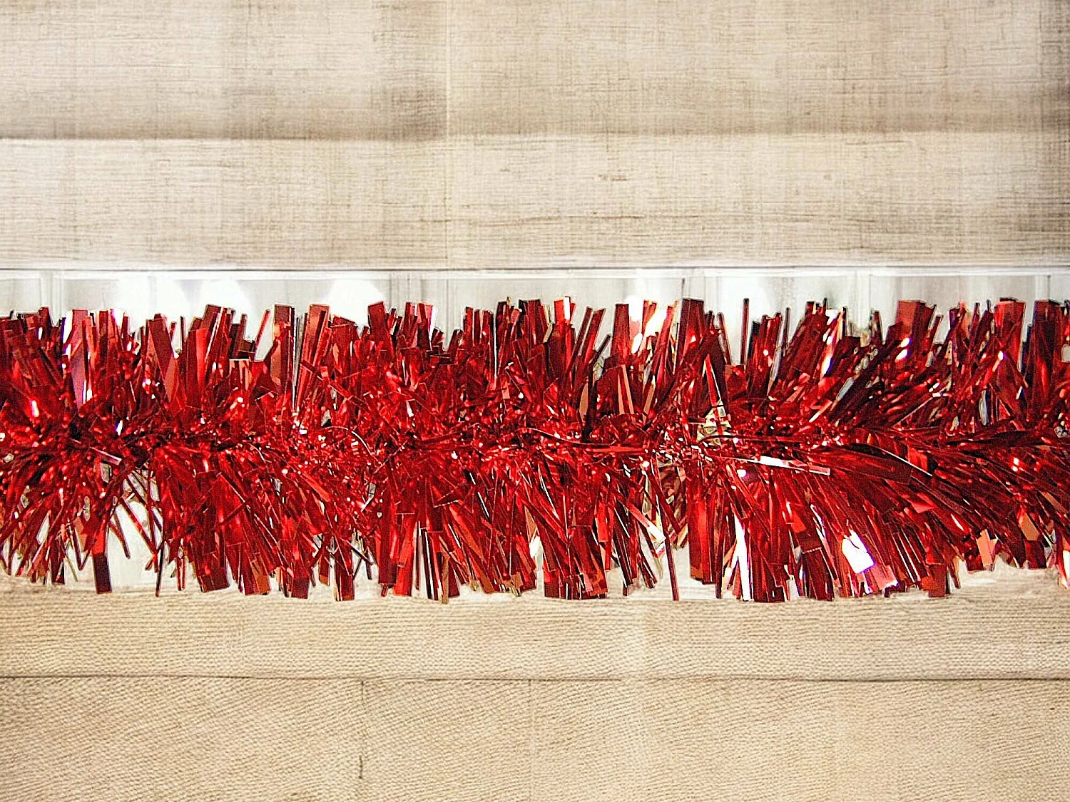 Weihnachtsdekoration Dhatto, Weihnachtsdekor, Weihnachtsornament, Festliche Dekoration, Made in Italy, 1000x8 h8 cm, Rot