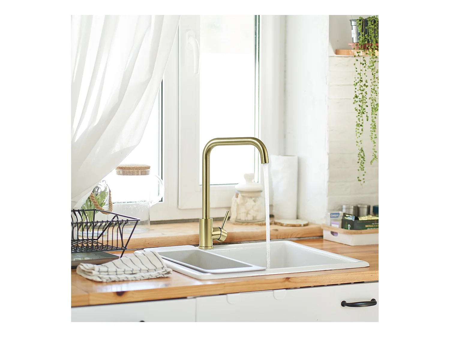 Keukenmengkraan, 360° Draaibare Flexibele Wastafelkraan, Keukenmengkraan RVS met Afneembare Beluchter, 7-Vorm,Goud