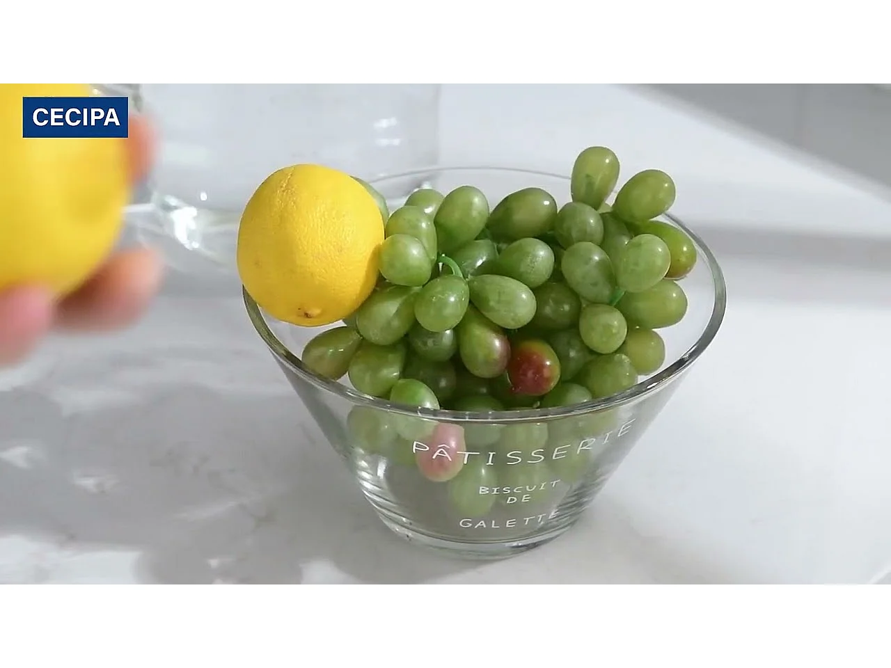 Cecipa max Mitigeur de Cuisine en Inox Brossé - Robinet de Evier Monocommande  - Robinet Eau Froide et Chaude avec Mousseur Démontable,EU Modèle