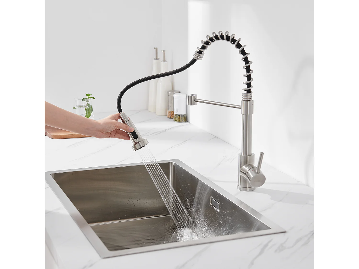 Veren keukenmengkraan, met uitschuifbare handdouche, 360° draaibare gootsteenkraan met 2 modi, koud/warm beschikbaar, geborsteld chroom