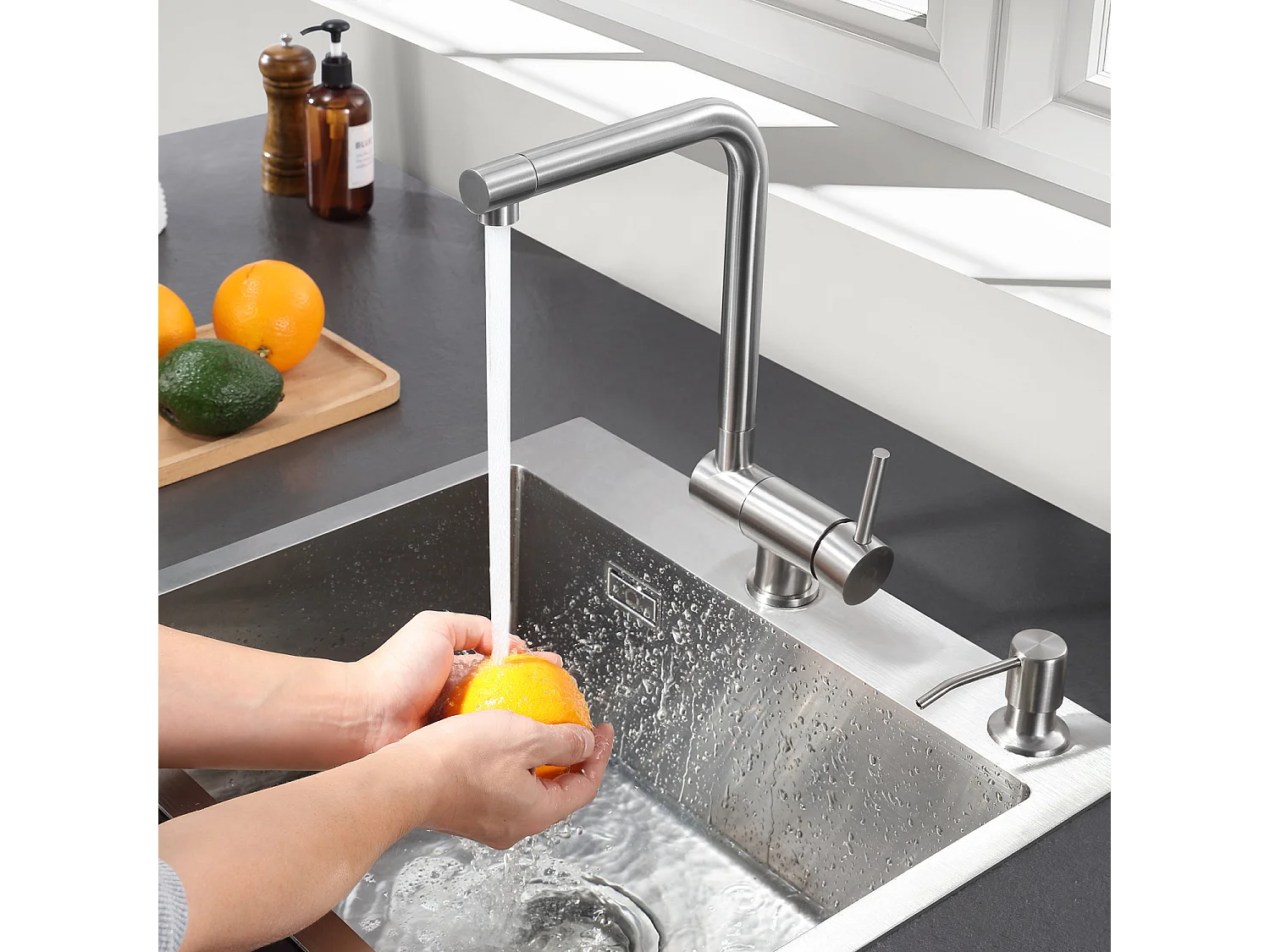 Cecipa max Mitigeur Cuisine Rabattable, Robinet Cuisine avec Poignée Pliable Contre Fenêtre, Mitigeur Evier Acier inoxydable Brossé,EU Modèle