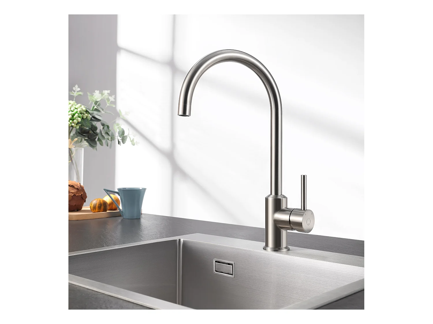 Cecipa max 2PCS Küchenarmatur 360° Drehbar Küchenarmatur Kalt- und Warmwasser Spültischarmatur mit Abnehmbarem Sprudelwasserhahn, Gebürstet, EU-Modell