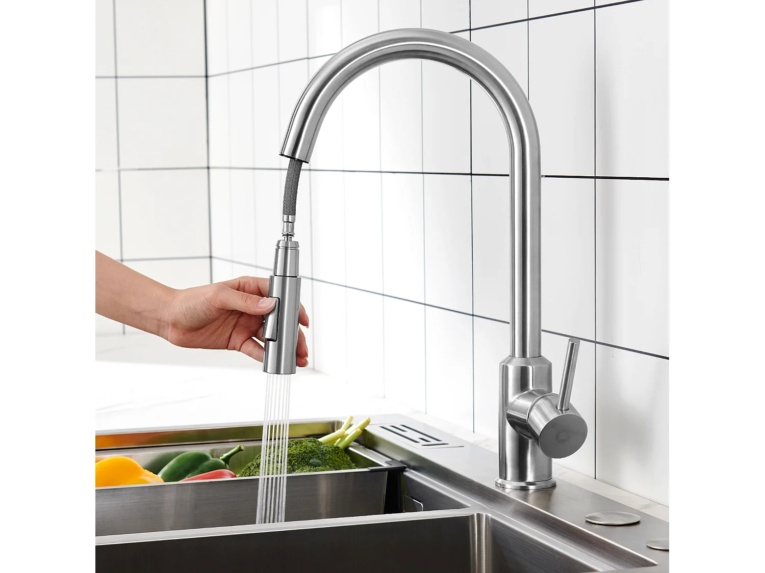 2PCS Mitigeur de Cuisine avec Douchette Extractible - Rotatif à 360 ° en Acier Inoxydable Brossé Mitigeur Cuisine d'Évier - 2 modes de sortie d'eau