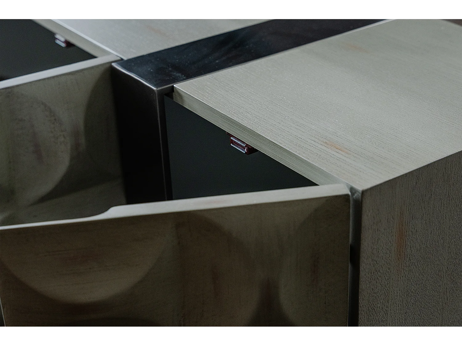 Aparador - Gris Madera - MARGO