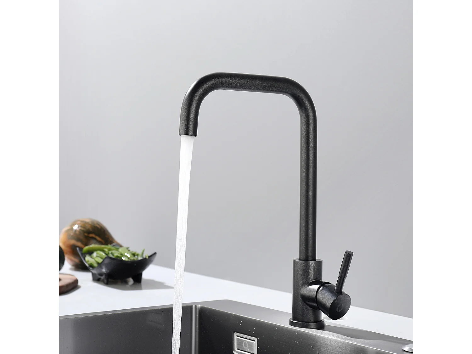 Evier 1 Bac 70x45 cm Noir Evier en Quartz et Résine avec Panier de Vidange et Distributeur de Savon + Mitigeur de Cuisine en Inox Noir étoilé