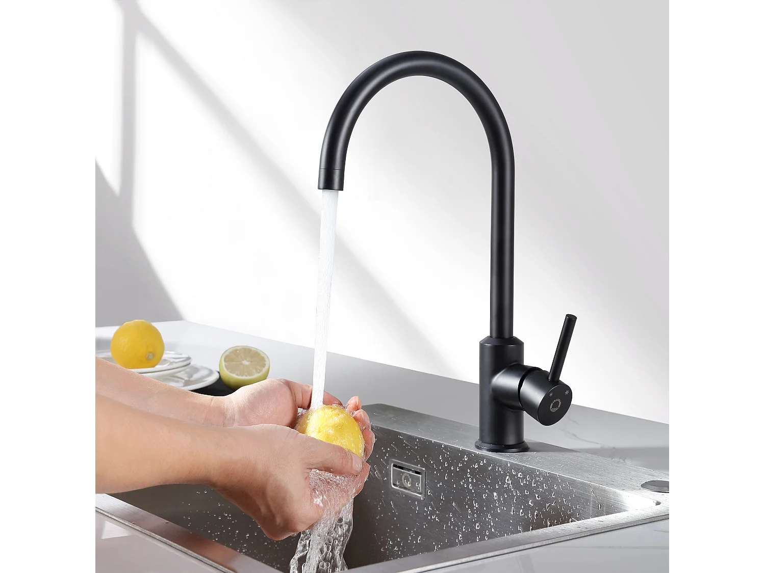 Evier 1 Bac en Quartz et Résine, 3 Options de Montage, 55*44*20cm + Mitigeur de Cuisine en Inox Noir