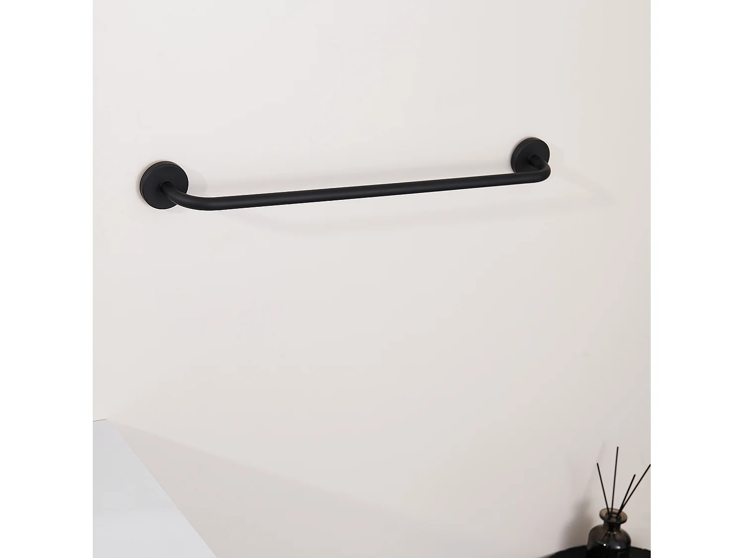 Auralum MAX 2PCS Badkamer Handdoekhouder,Auto-aDhesif of Piercing Handdoekhouder Muur 60CM, Handdoekhouder Zwart in INOX 304 Wandmontage