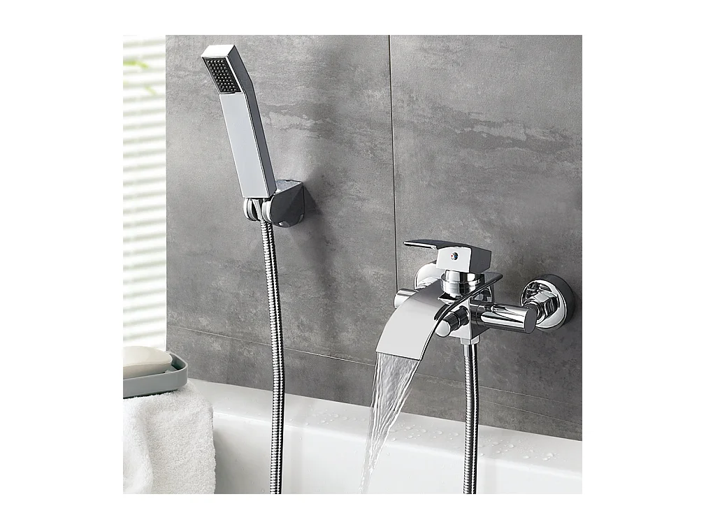 Mitigeur de Baignoire Robinet de Douche en Cascade avec Pommeau de douche Economie d'eau Laiton Chrome pour Salle de bain