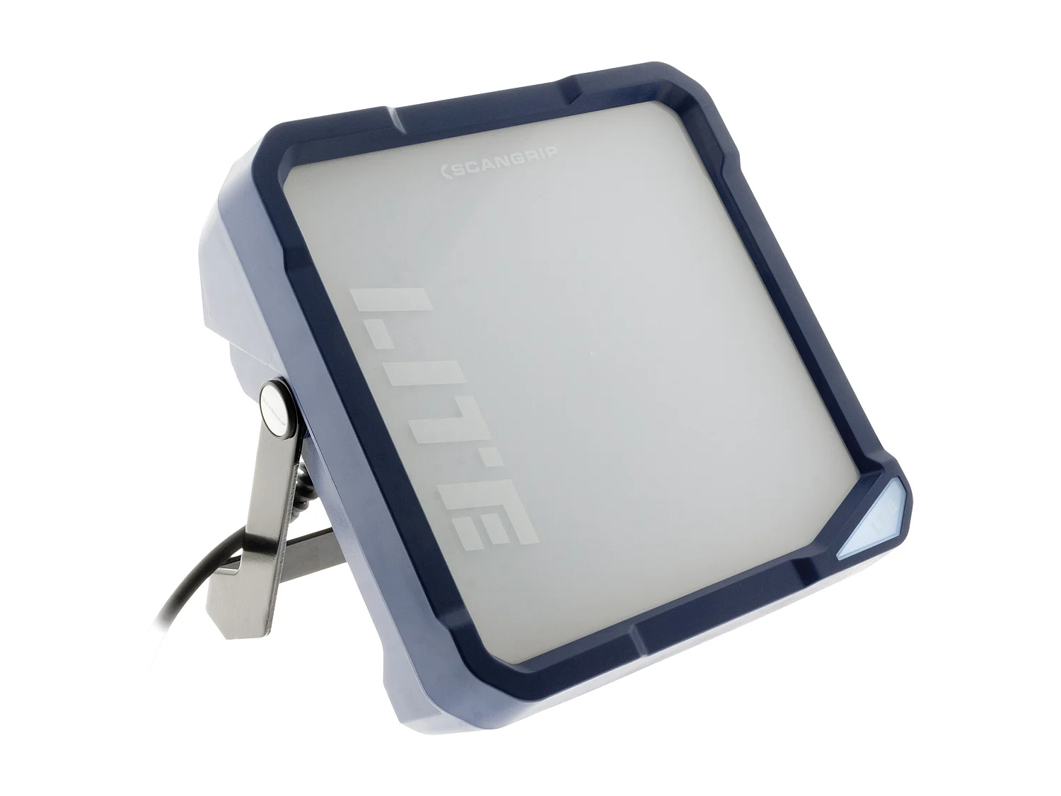 Proiettore cablato 6000lm IP54 con 2 prese 230V - Scangrip