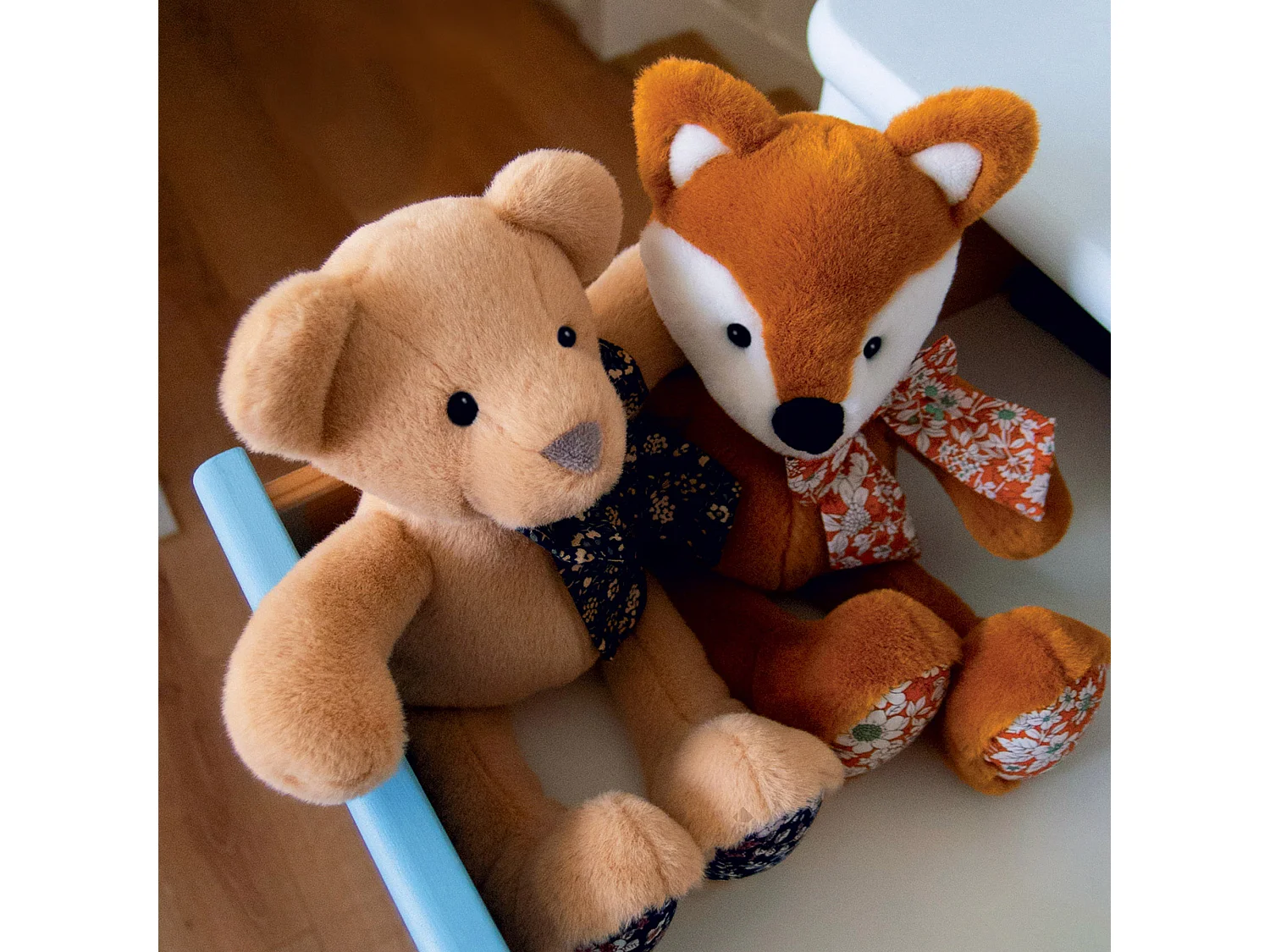 Peluche 25 cm polyester collection COPAINS CALINS renard orange