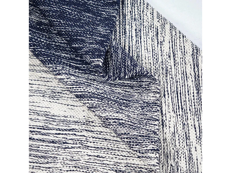 Tapis 120 x 180 cm coton brodé avec dégradé de bleu vieilli – SAPHIR