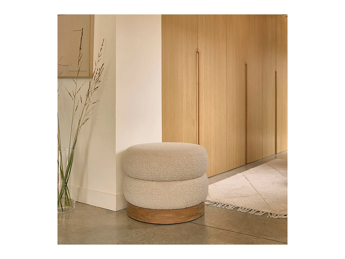 Pouf en teck massif et tissu bouclette 55 cm