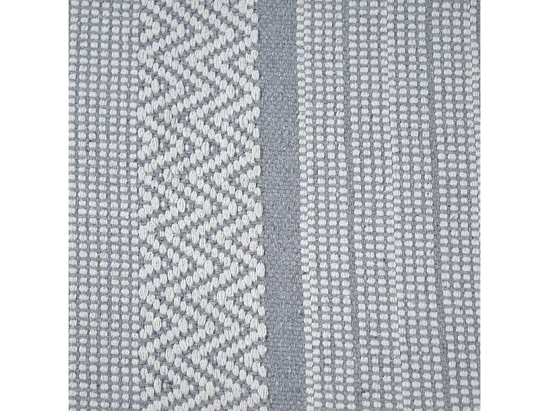 Tapis 120 x 180 cm en coton brodé de lignes et chevrons gris – FLICKER