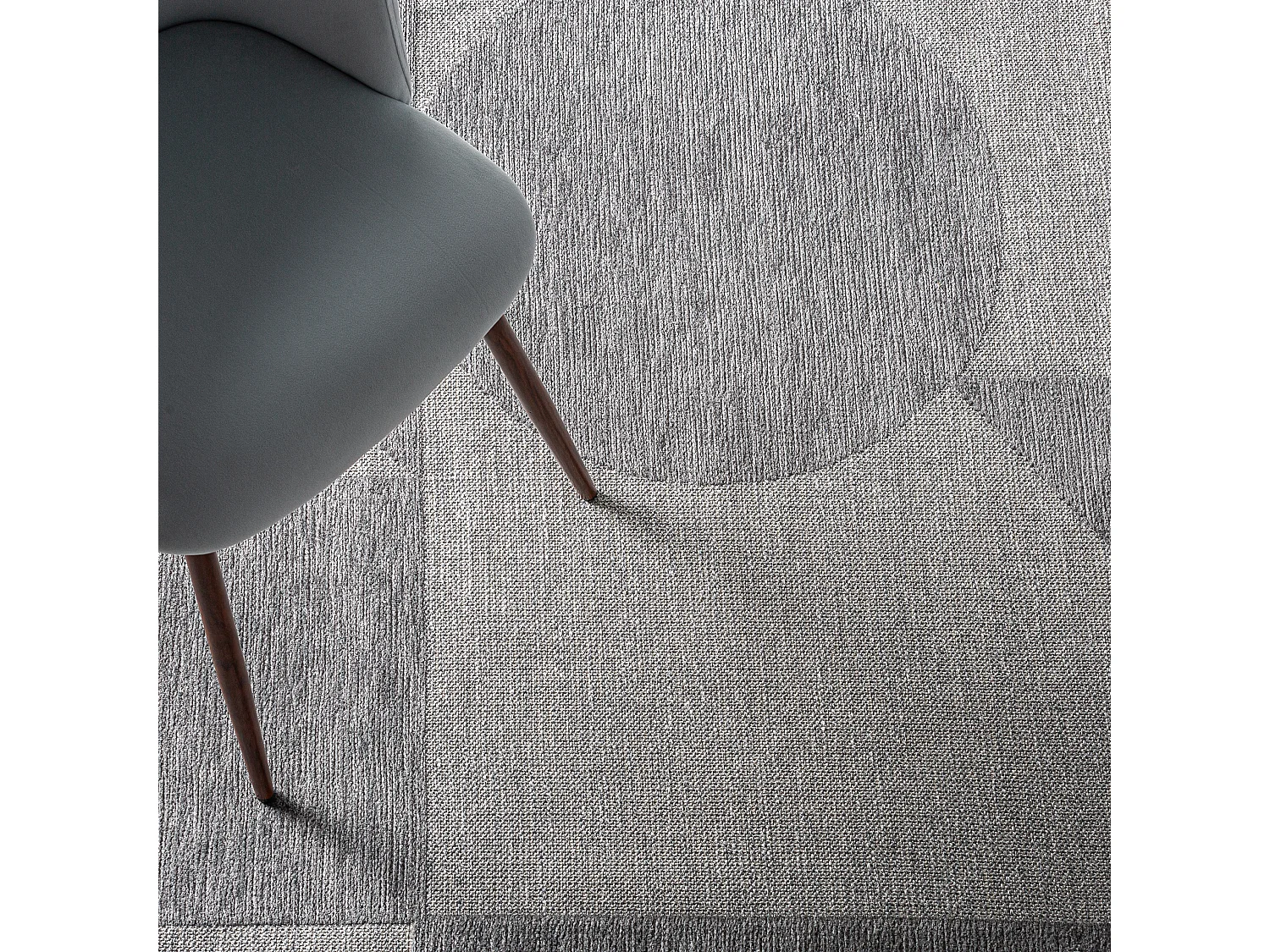 Alfombra de poliéster en color gris de 230x160x1cm